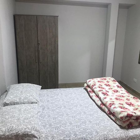 Casa Com 2 Quartos Agradaveis Com Ar Condicionado Foz do Iguaçu Exterior foto